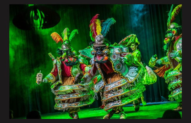 Espetáculo folclórico em Sucre - Foto 9