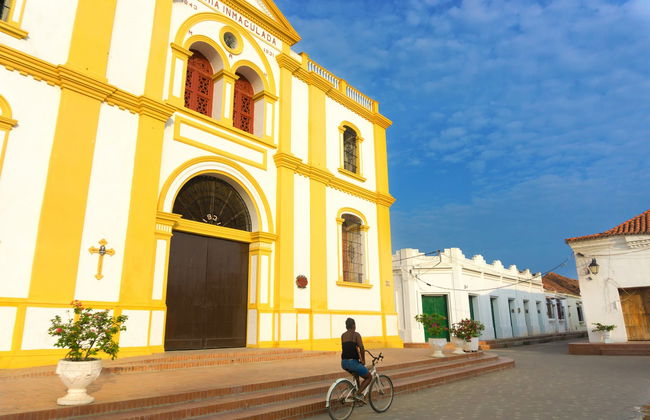 Bike Rental in Mompox - Foto 1