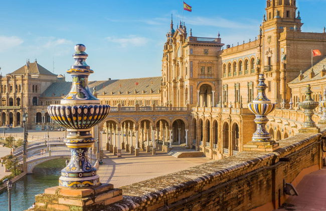 Seville Day Trip - Photo 2