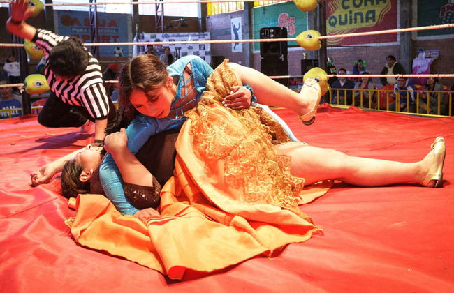 Fighting Cholitas Show - Photo 4