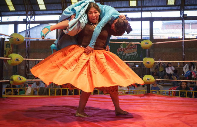 Fighting Cholitas Show - Photo 1