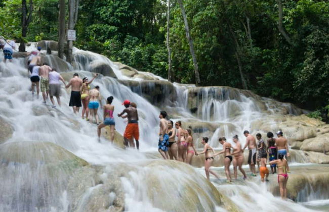 Excursión a las cascadas del río Dunn - Foto 2