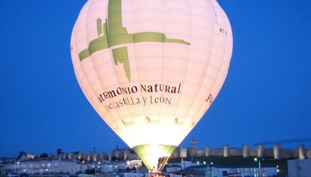 Paseo en globo por Ávila - Foto 1