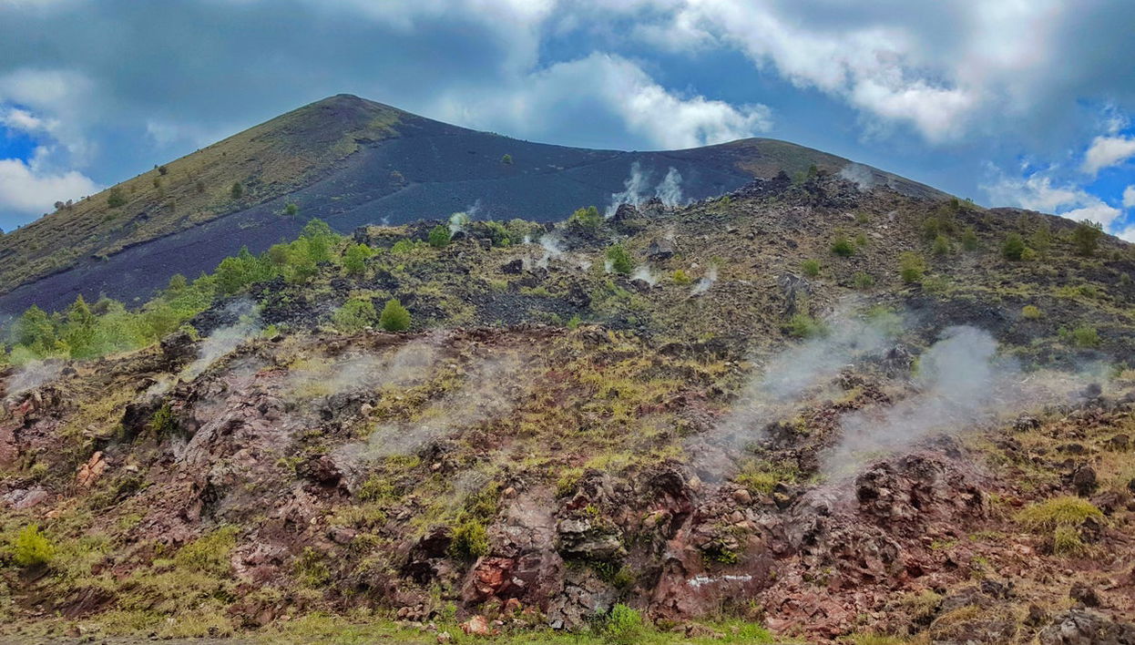 Excursión al volcán Paricutín y Angahuan - Foto 1