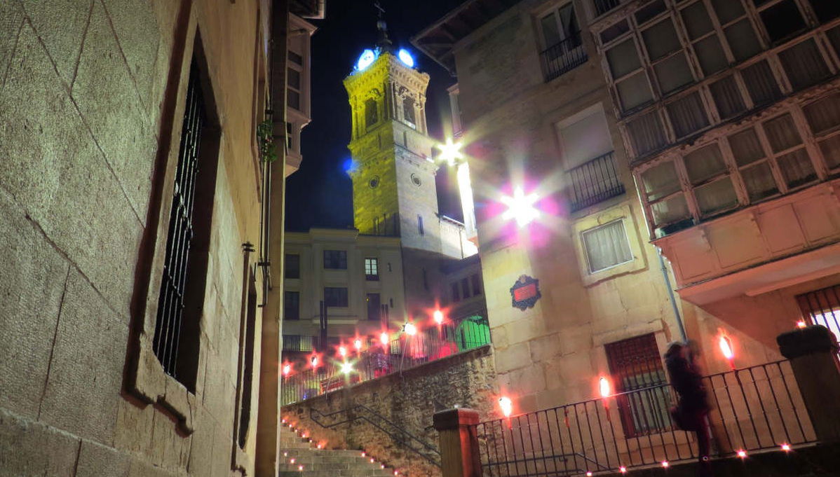 Free tour de los misterios y leyendas de Vitoria - Foto 1