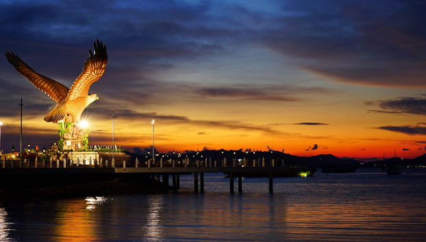 Balade en bateau à Langkawi au coucher de soleil - Photo 3