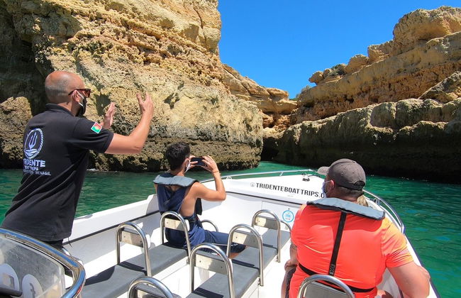 Paseo en barco por las cuevas de Benagil - Foto 8