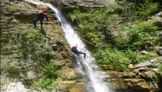 Rápel en las cascadas