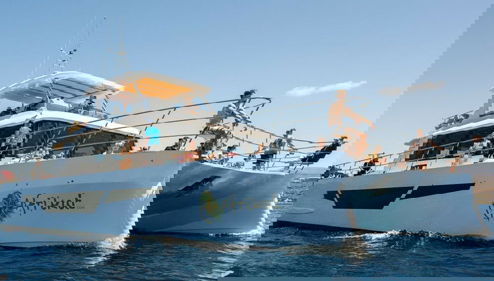 Paseo en catamarán por la costa de Puerto Rico - Foto 1