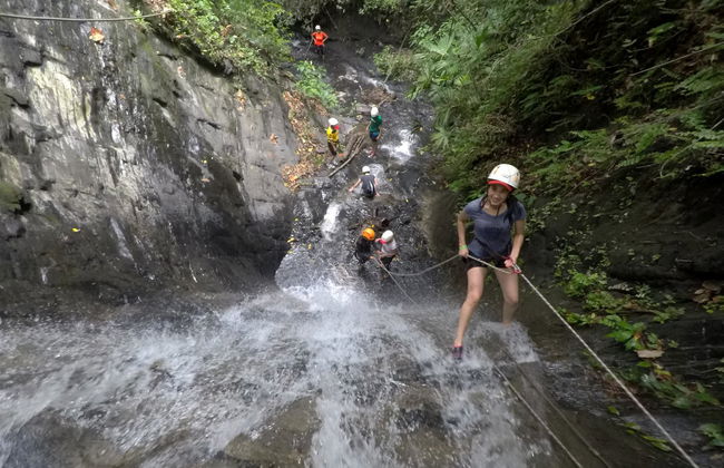 Canyoning + Ziplining in Útica - Photo 2