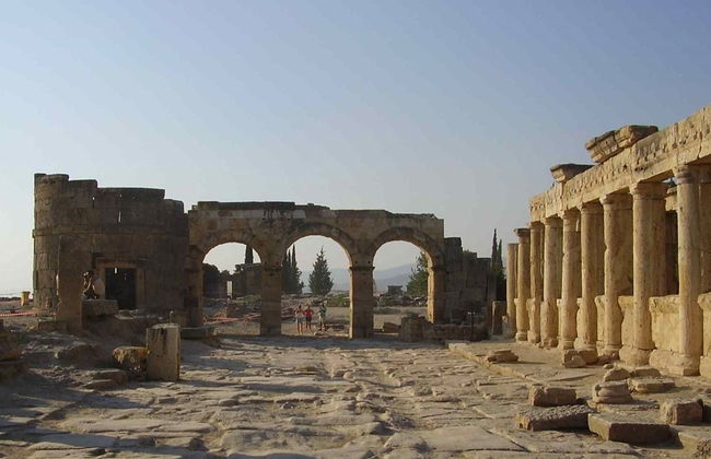 Excursión a Pamukkale y Hierápolis - Foto 4