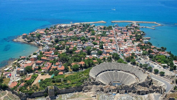 Perge, Aspendos, and Manavgat Waterfall Tour - Foto 5