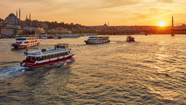 Bosphorus Sunset Luxury Yacht Cruise - Foto 4