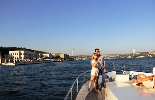 Bosphorus Sunset Luxury Yacht Cruise - Photo 4