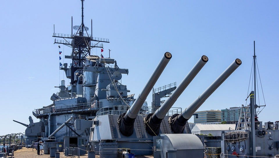 Entrada al Museo del Acorazado USS Iowa - Foto 1