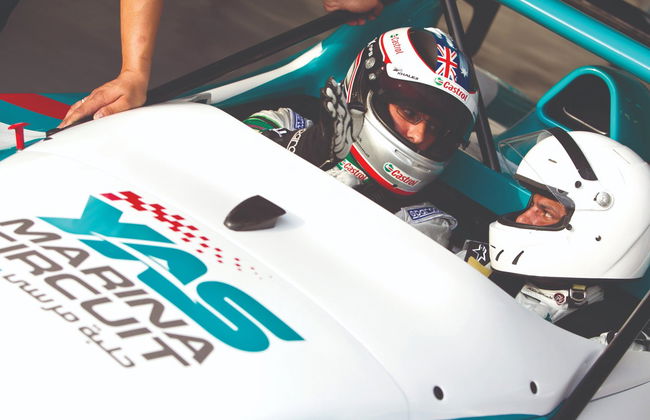 Paseo en Radical SST por Yas Marina - Foto 5