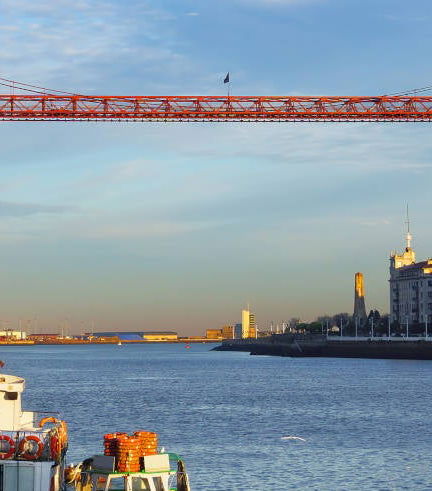 Foto de Paseo en barco por la Ría de Bilbao y la Bahía del Abra