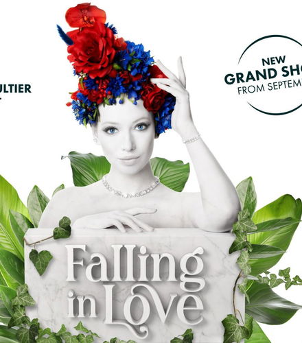 Bild - FALLING IN LOVE Grand Show at Friedrichstadt-Palast Theatre