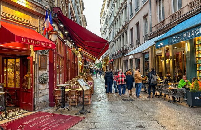 Tour privado a pie de 6 horas por Lyon con guía certificado - Foto 14