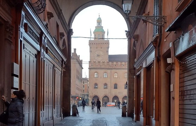 Bologna's Ancient and Recent History: A Self-Guided Audio Tour - Photo 2