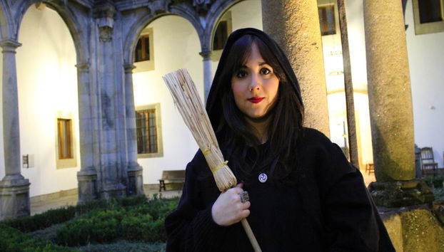 Laboratorio di Queimada: Vivi la Magia e la Cultura Galiziana - Foto 2