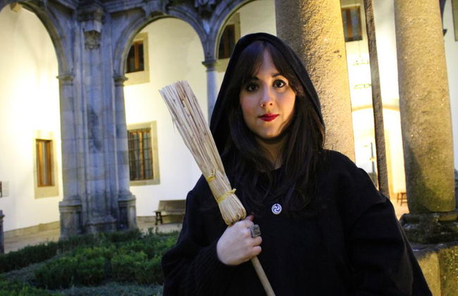 Laboratorio di Queimada: Vivi la Magia e la Cultura Galiziana - Foto 2