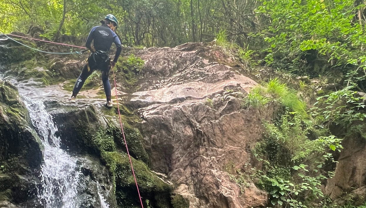 Torrentismo a Potes