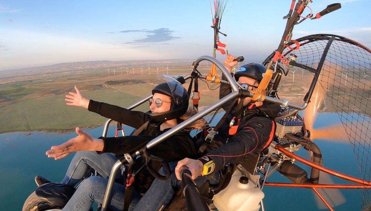 Vuelo en paratrike por Zaragoza - Foto 1