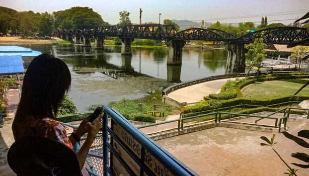 Damnoen Saduak Floating Market & River Kawai Day Trip - Foto 3