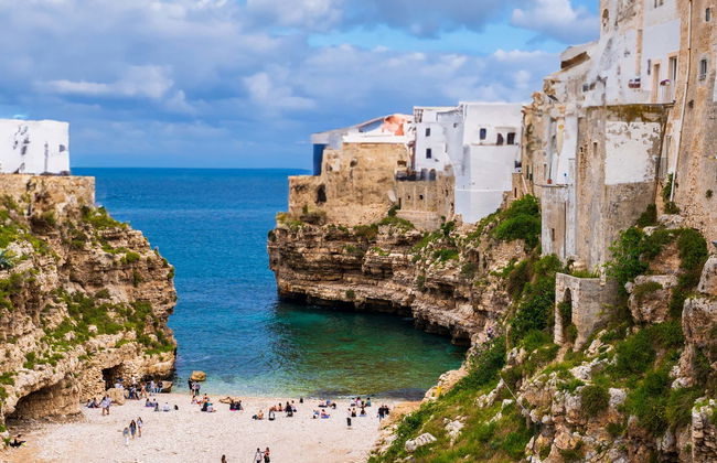 Paseo en gozzo por las cuevas de Polignano a Mare - Foto 2