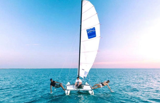 Excursión a la playa de Sidi Jmour en catamarán - Foto 4