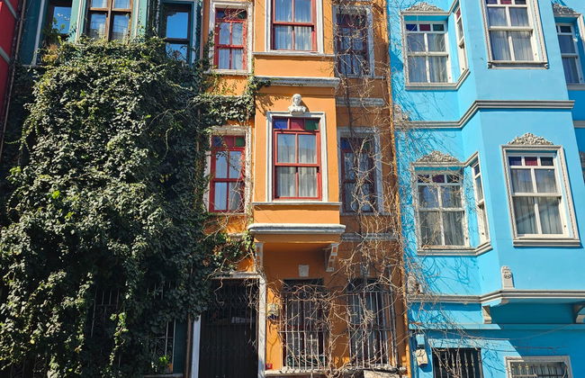 Tour of the Fener & Balat Neighborhoods - Photo 3