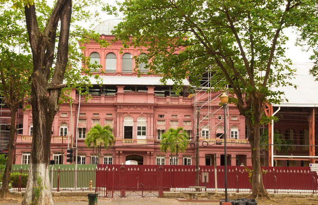 Tour por Puerto España y la playa Maracas - Foto 4