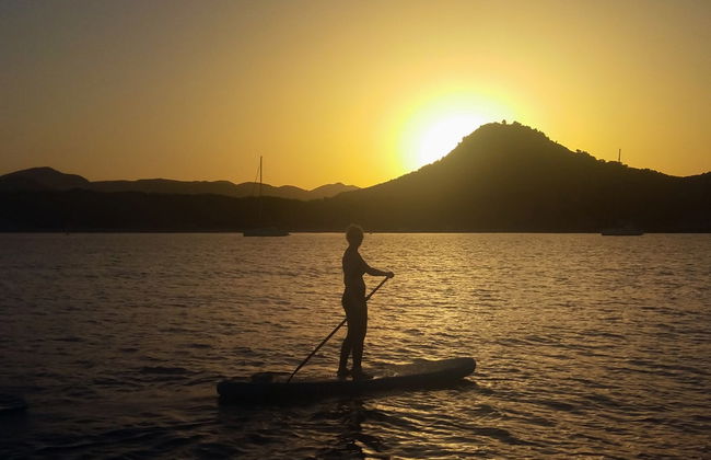Paddle surf al tramonto a Cala Rajada - Foto 2