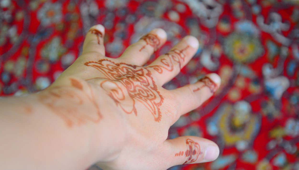 Taller de henna en Merzouga - Foto 1