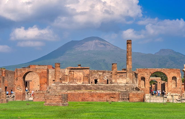 Pompeii & Mount Vesuvius Excursion - Photo 5