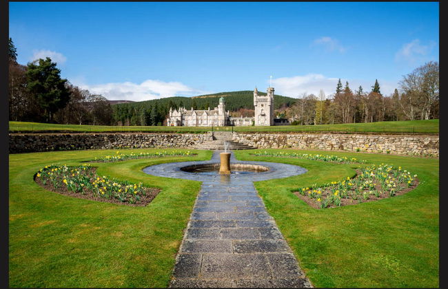 Balmoral Castle & Royal Deeside Day Trip - Photo 3