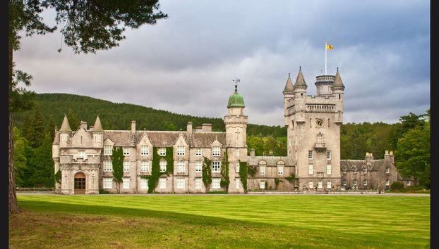 Balmoral Castle & Royal Deeside Day Trip - Foto 2