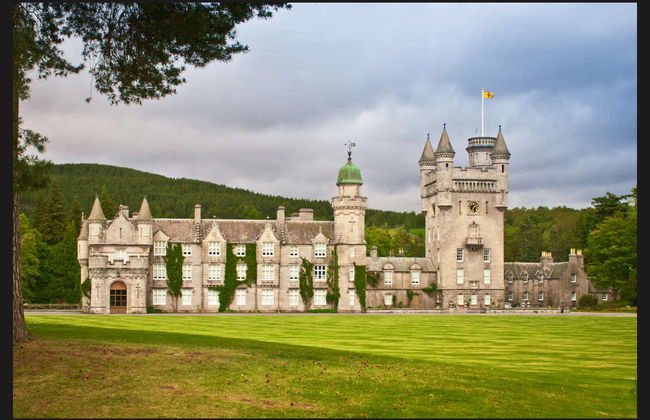 Balmoral Castle & Royal Deeside Day Trip - Photo 2