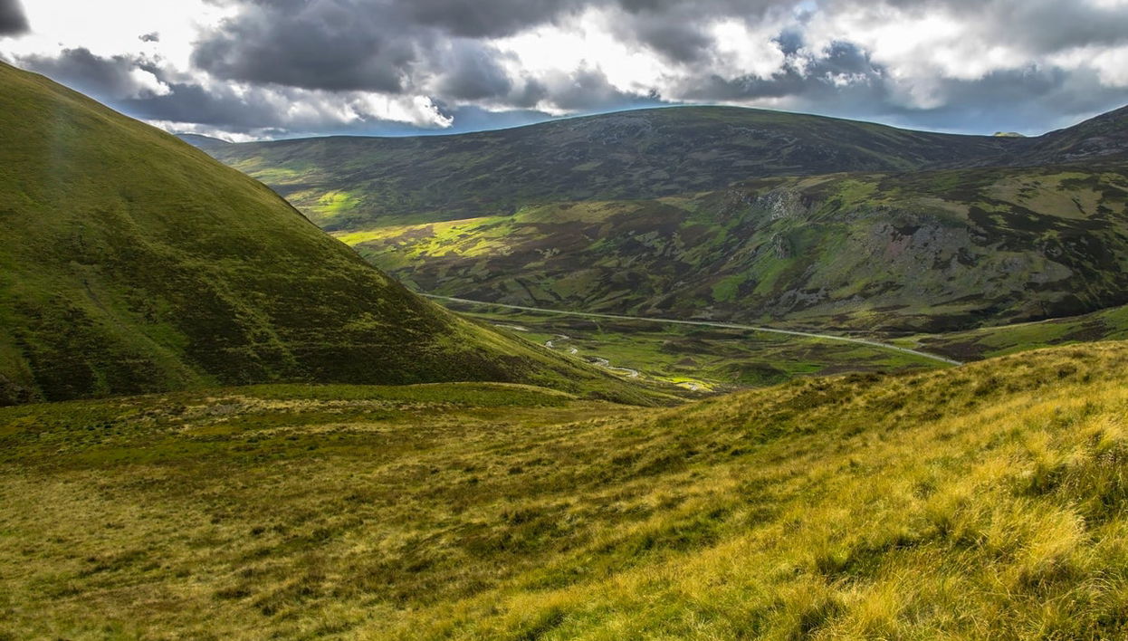 Balmoral Castle & Royal Deeside Day Trip - Foto 1