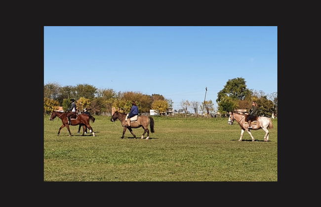 Paseo a caballo por Carlos Keen - Foto 6