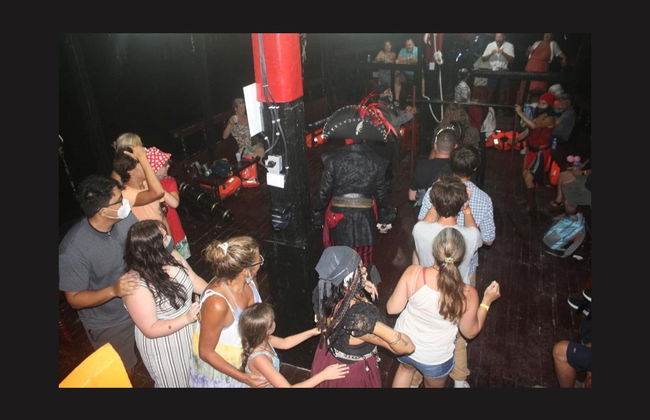 Crucero en barco pirata con cena y espectáculo - Foto 5
