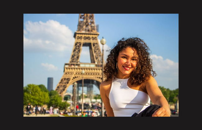 Sessão de fotos privada no exterior da Torre Eiffel - Foto 1
