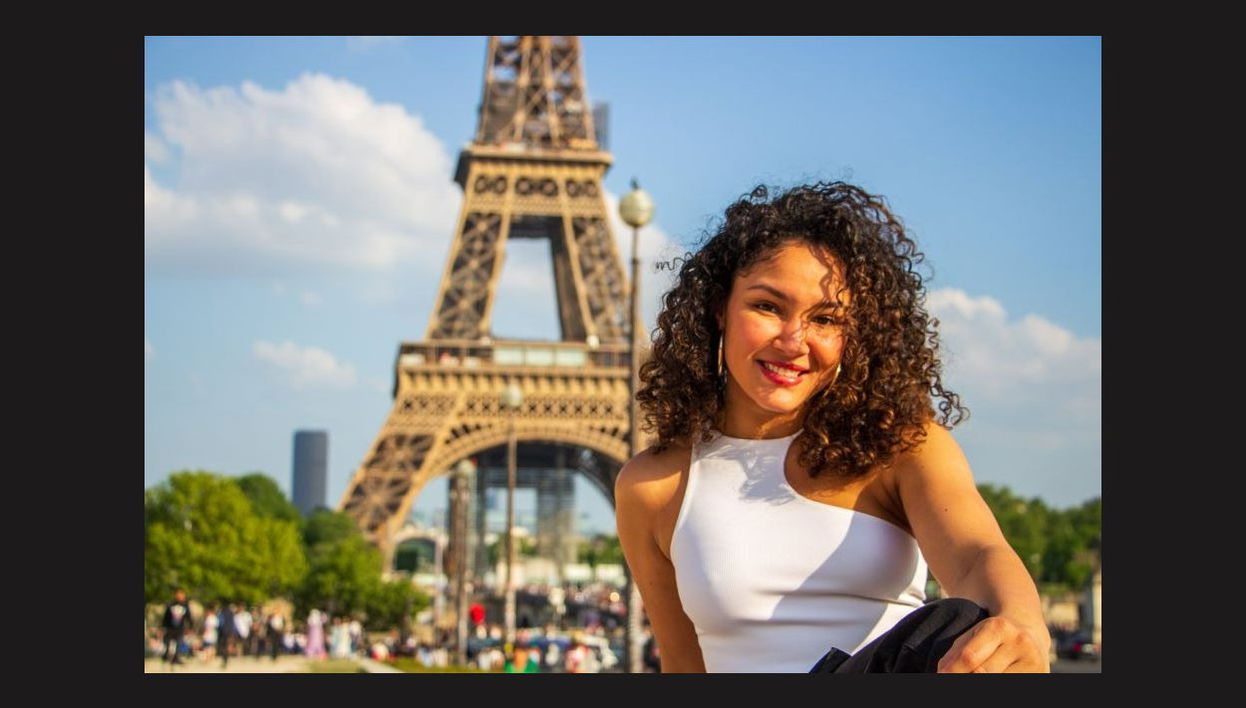 Sessão de fotos privada no exterior da Torre Eiffel - Foto 1