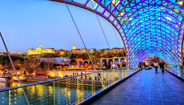 Pub Crawl. Tour de festa por Tbilisi - Foto 5