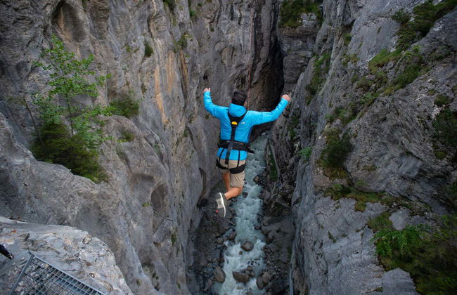 Puenting en el Glacier Canyon - Foto 10