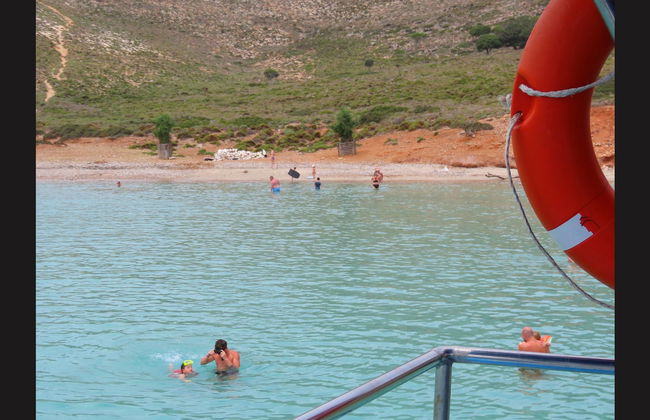 Paseo en barco con fondo de cristal por Cos - Foto 8