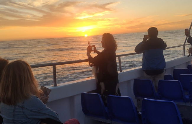 Paseo en barco al atardecer por el Cabo de Trafalgar - Foto 2