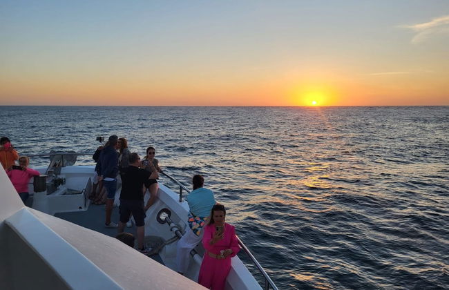 Paseo en barco al atardecer por el Cabo de Trafalgar - Foto 4