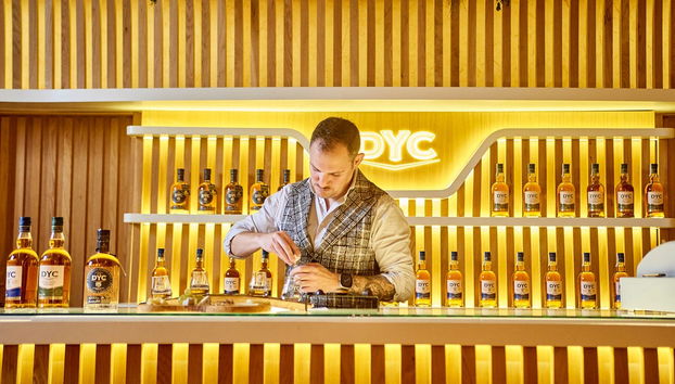 Visita a la destilería DYC - Foto 5